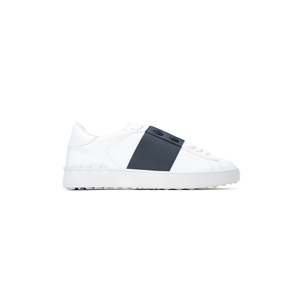 Open Rockstud Sneakers With Grey Line